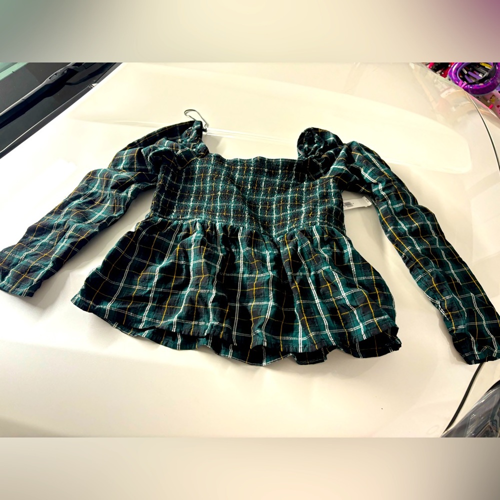 Plaid women’s long sleeve top medium